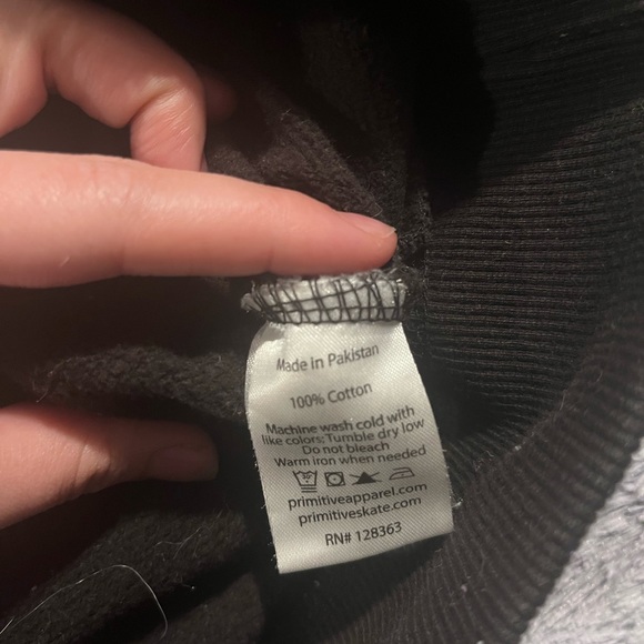 Embroider Primitive hoodie - Picture 4 of 4